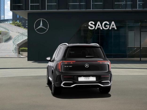 MERCEDES-BENZ GLB 180  GLB 180  140 Years Edition 