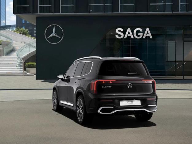 MERCEDES-BENZ GLB 180  GLB 180  140 Years Edition 