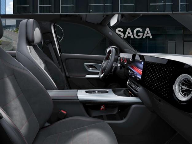 MERCEDES-BENZ GLB 180  GLB 180  140 Years Edition 