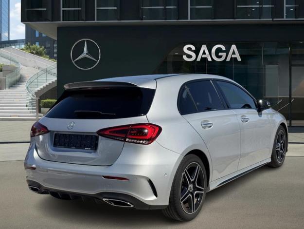 MERCEDES-BENZ A 180 AMG Pack Night Toit Pano  