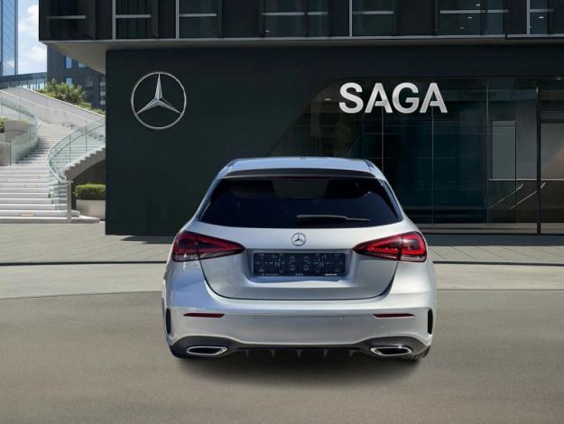 MERCEDES-BENZ A 180 AMG Pack Night Toit Pano  