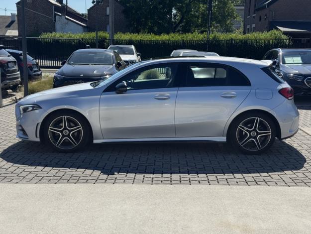 MERCEDES-BENZ A 180 AMG Pack Night Toit Pano  
