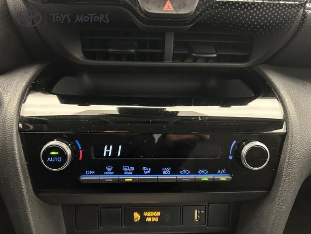 TOYOTA Yaris Cross 1.5 HYBRID 116H DYNAMIC   