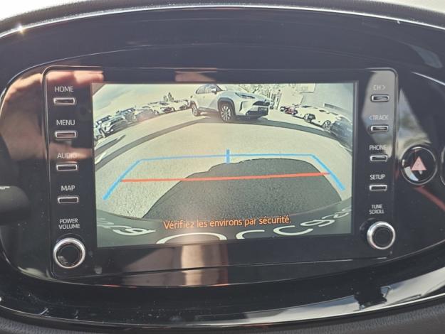 TOYOTA Aygo X 1.0 VVT-i 72 Design S-CVT   