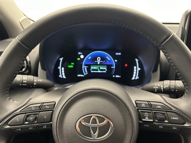 TOYOTA Yaris Hybride 116h Design MY25  