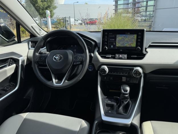 TOYOTA RAV4 218ch Lounge 2WD  