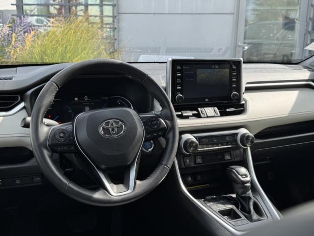 TOYOTA RAV4 218ch Lounge 2WD  