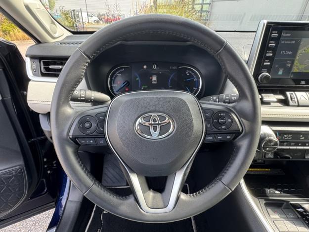 TOYOTA RAV4 218ch Lounge 2WD  