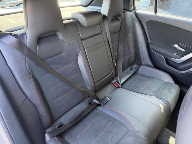 MERCEDES-BENZ Classe A 180 d AMG Line  
