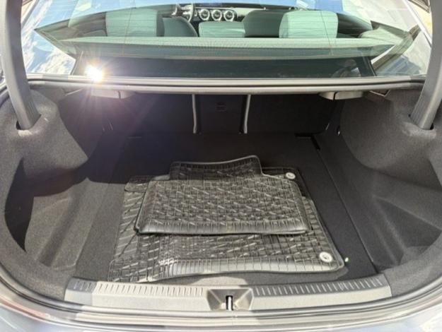 MERCEDES-BENZ A 180 Berline AMG Line  