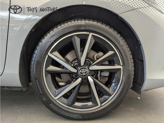 TOYOTA Auris 1.8 HYBRID 136 CVT AUTO COLLECTION  