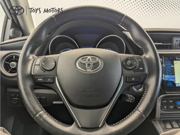 TOYOTA Auris 1.8 HYBRID 136 CVT AUTO COLLECTION  