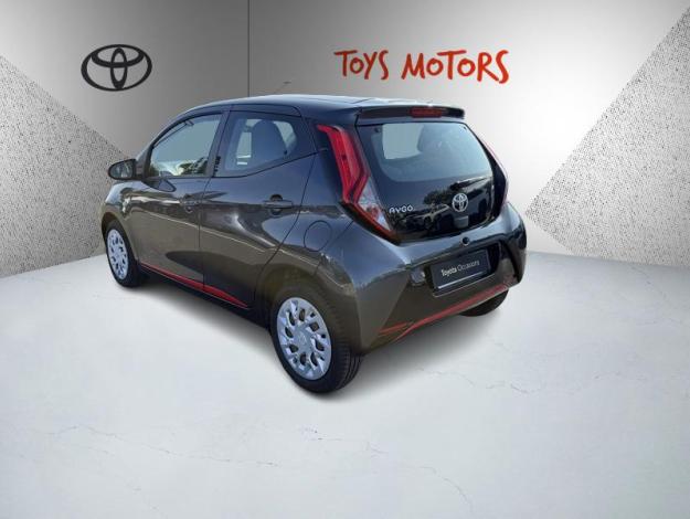TOYOTA Aygo 1.0 VVT-i x-play  