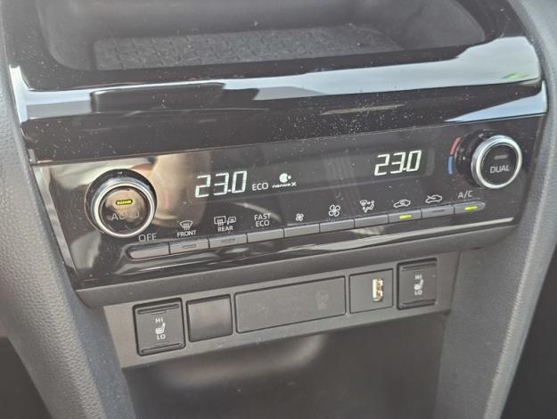 TOYOTA Yaris Cross 1.5 HYBRID 116H TRAIL TECH  