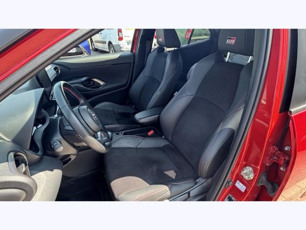 TOYOTA Yaris Cross 1.5 HYBRID 116H GR SPORT   