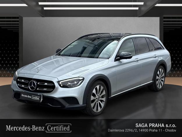 MERCEDES-BENZ E-Třída E 400 d 4MATIC All-Terrain Night (1/18)