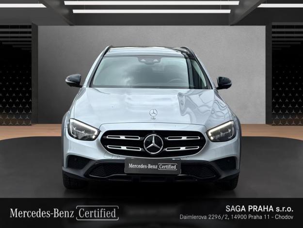 MERCEDES-BENZ E-Třída E 400 d 4MATIC All-Terrain Night (8/18)