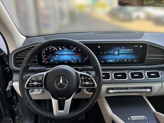 MERCEDES-BENZ GLE 400 d 4MATIC AMG Line Night (11/18)