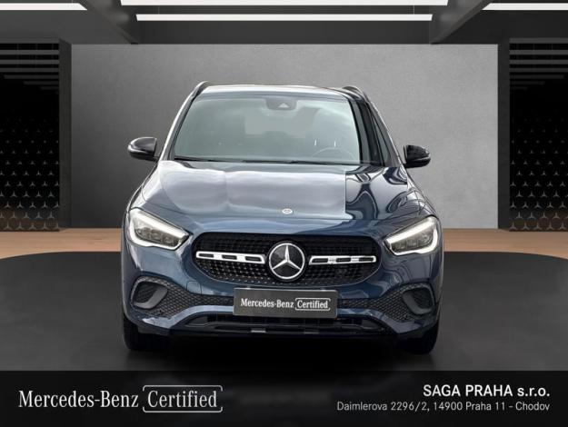 MERCEDES-BENZ GLA 200 d 4MATIC (8/18)