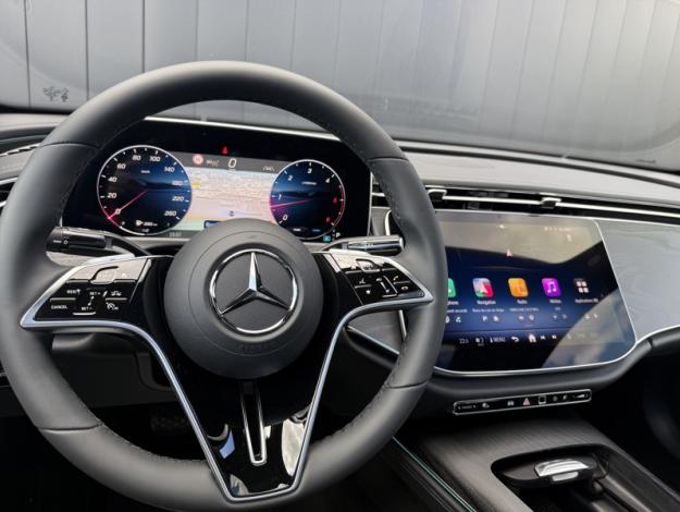 MERCEDES-BENZ Classe E Berline Classe E 220 d Exclusive Line Berline  Classe E 220 d Exclusive Line Berline