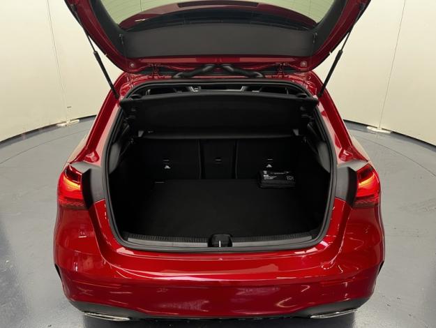 MERCEDES-BENZ Classe A 180 AMG Line  
