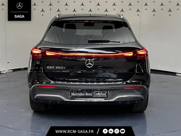 MERCEDES-BENZ EQA 250+  