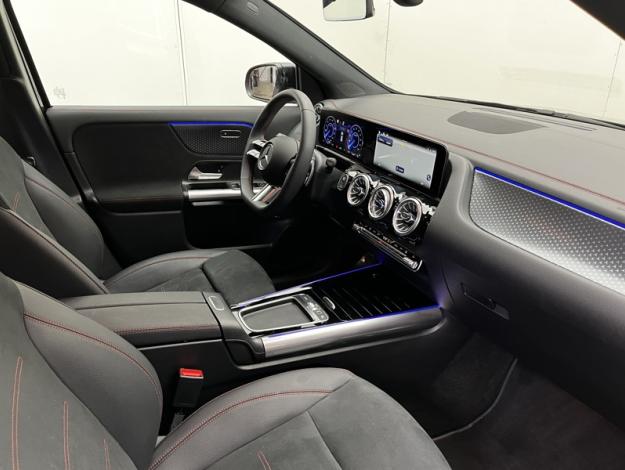 MERCEDES-BENZ EQA 250+  