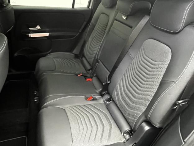 MERCEDES-BENZ GLB 200 d Progressive Line  