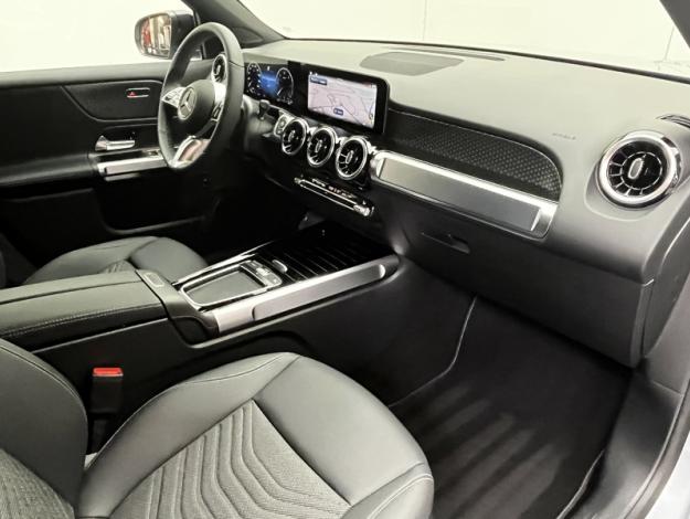 MERCEDES-BENZ GLB 200 d Progressive Line  