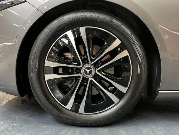 MERCEDES-BENZ Classe A 180 Progressive Line  