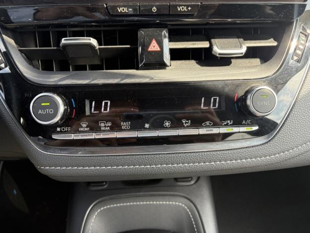 TOYOTA Corolla Hybride 122h Design  COROLLA TS 1.8L 122 CH DESIGN .