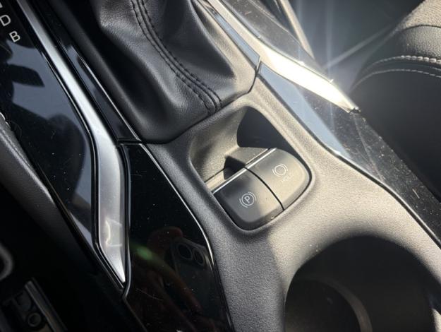 TOYOTA Corolla Hybride 122h Design  COROLLA TS 1.8L 122 CH DESIGN .
