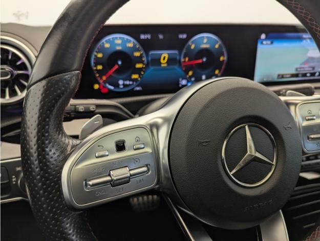 MERCEDES-BENZ Classe A 180 d AMG Line  