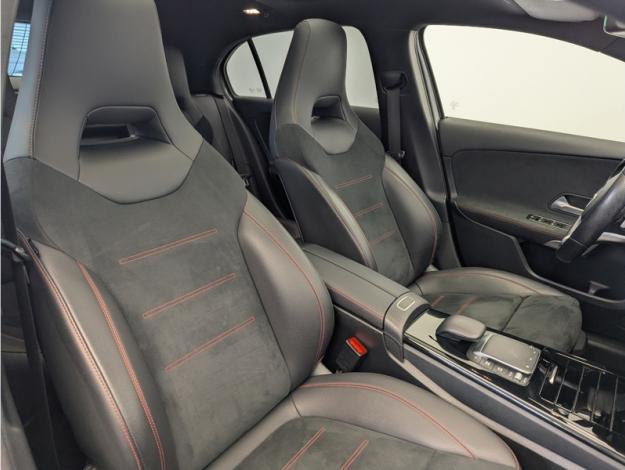 MERCEDES-BENZ Classe A 180 d AMG Line  