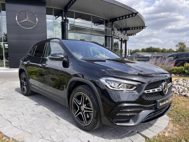 MERCEDES-BENZ GLA 250 e AMG Line  