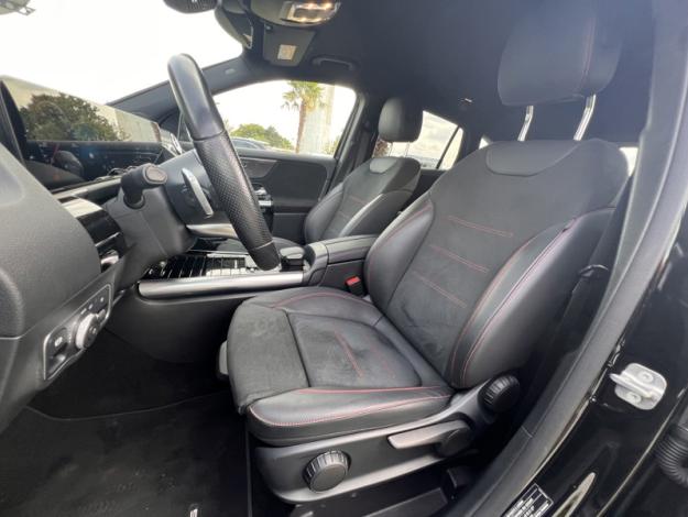 MERCEDES-BENZ GLA 250 e AMG Line  