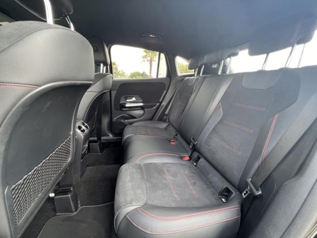 MERCEDES-BENZ GLA 250 e AMG Line  