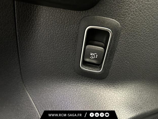 MERCEDES-BENZ GLA 200 d AMG Line  