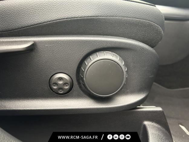 MERCEDES-BENZ GLA 200 d AMG Line  