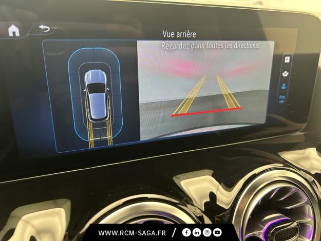 MERCEDES-BENZ GLA 200 d AMG Line  