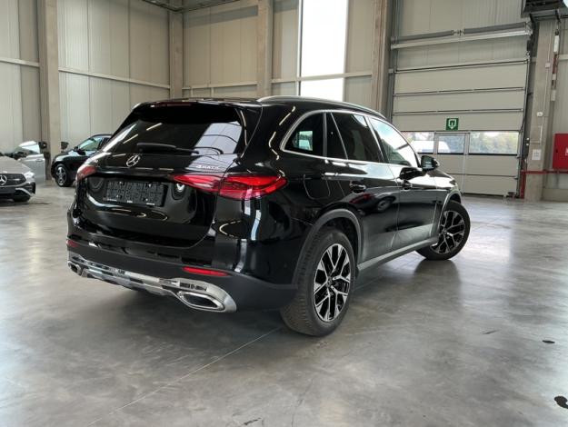 MERCEDES-BENZ GLC-Klasse GLC 220 d 4MATIC Off-Roader