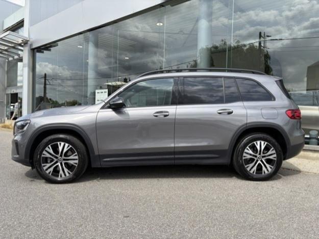 MERCEDES-BENZ GLB 180 d Luxury Pack Night 7 places  