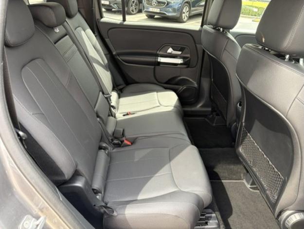MERCEDES-BENZ GLB 180 d Luxury Pack Night 7 places  