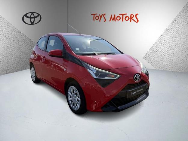 TOYOTA Aygo 1.0 VVT-i x-play  
