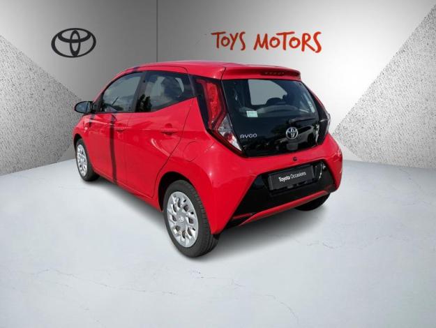 TOYOTA Aygo 1.0 VVT-i x-play  