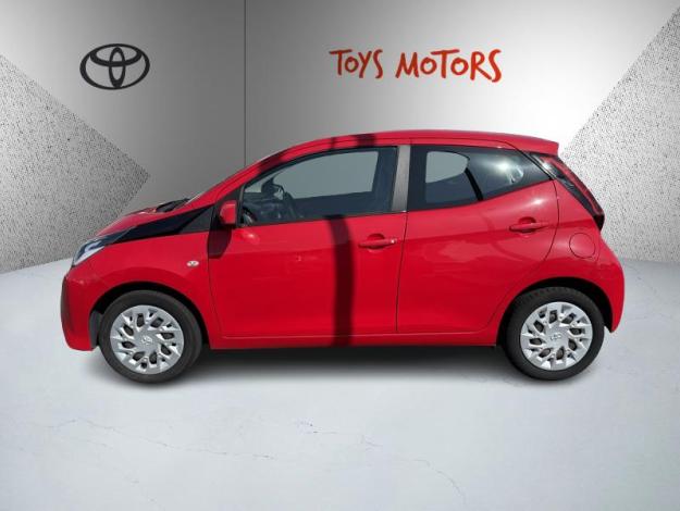 TOYOTA Aygo 1.0 VVT-i x-play  