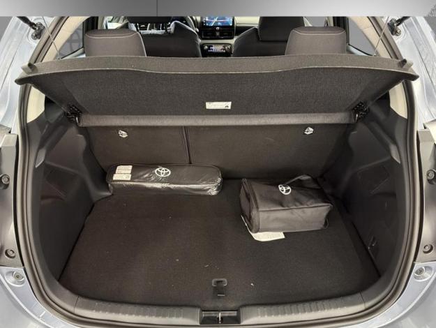 TOYOTA Yaris Hybride 116h Design  YARIS HYBRIDE 116H DESIGN PACK MY26