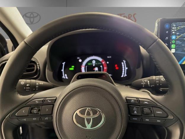 TOYOTA Yaris Hybride 116h Design  YARIS HYBRIDE 116H DESIGN PACK MY26