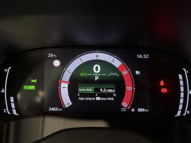 TOYOTA Yaris Hybride 116h Design  YARIS HYBRIDE 116H DESIGN PACK MY26