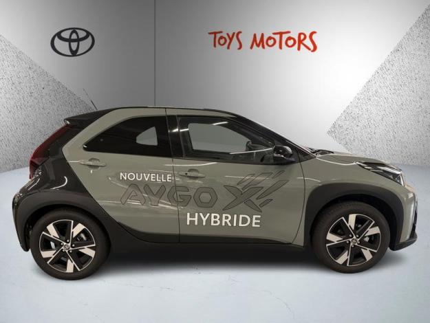 TOYOTA Aygo X Hybride 116h Graphic  AYGO X 116H GRAPHIC ZENRADA VD MC26
